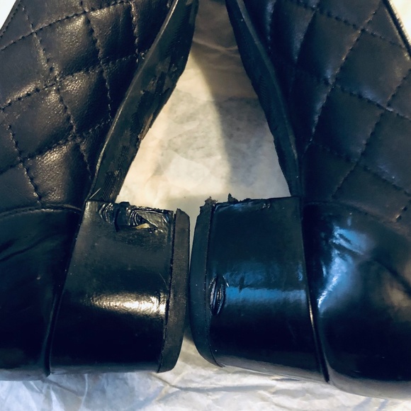 Handmade in Italy Quilted Leather Captoe Pumps - Picture 14 of 15